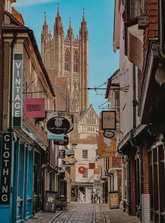 Canterbury Getaway With Ensuite Екстер'єр фото